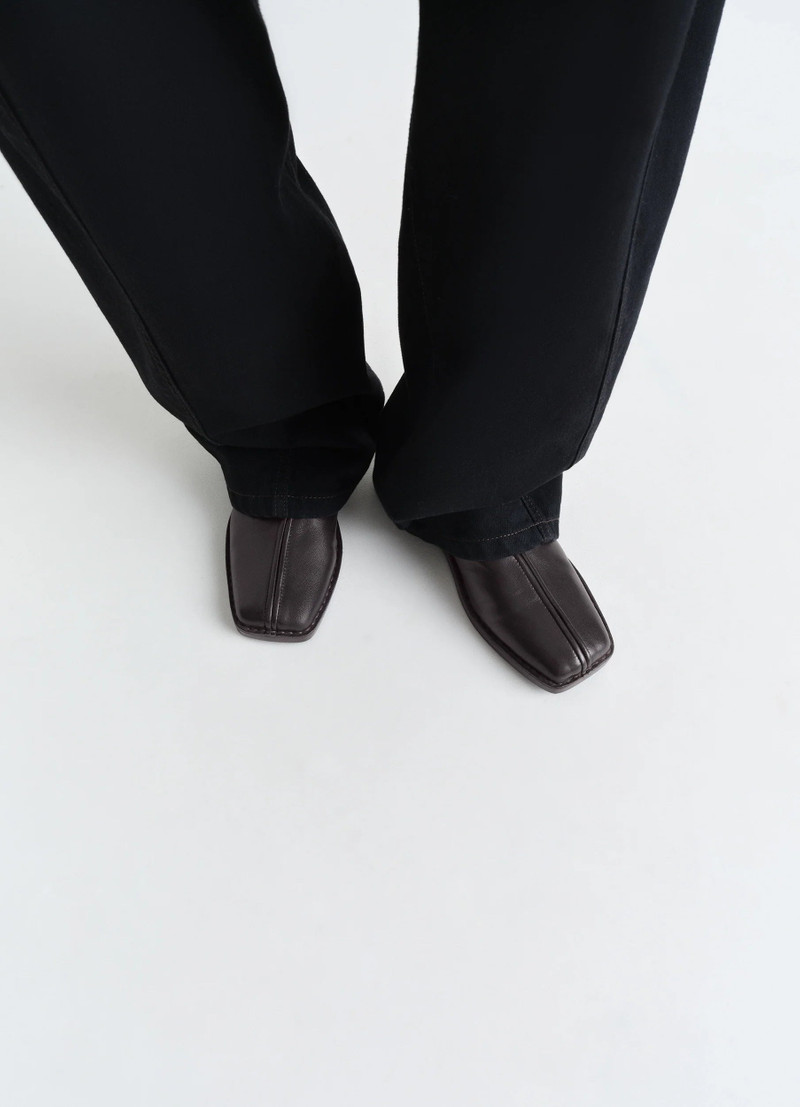 Lemaire FLAT PIPED SLIPPERS outlook
