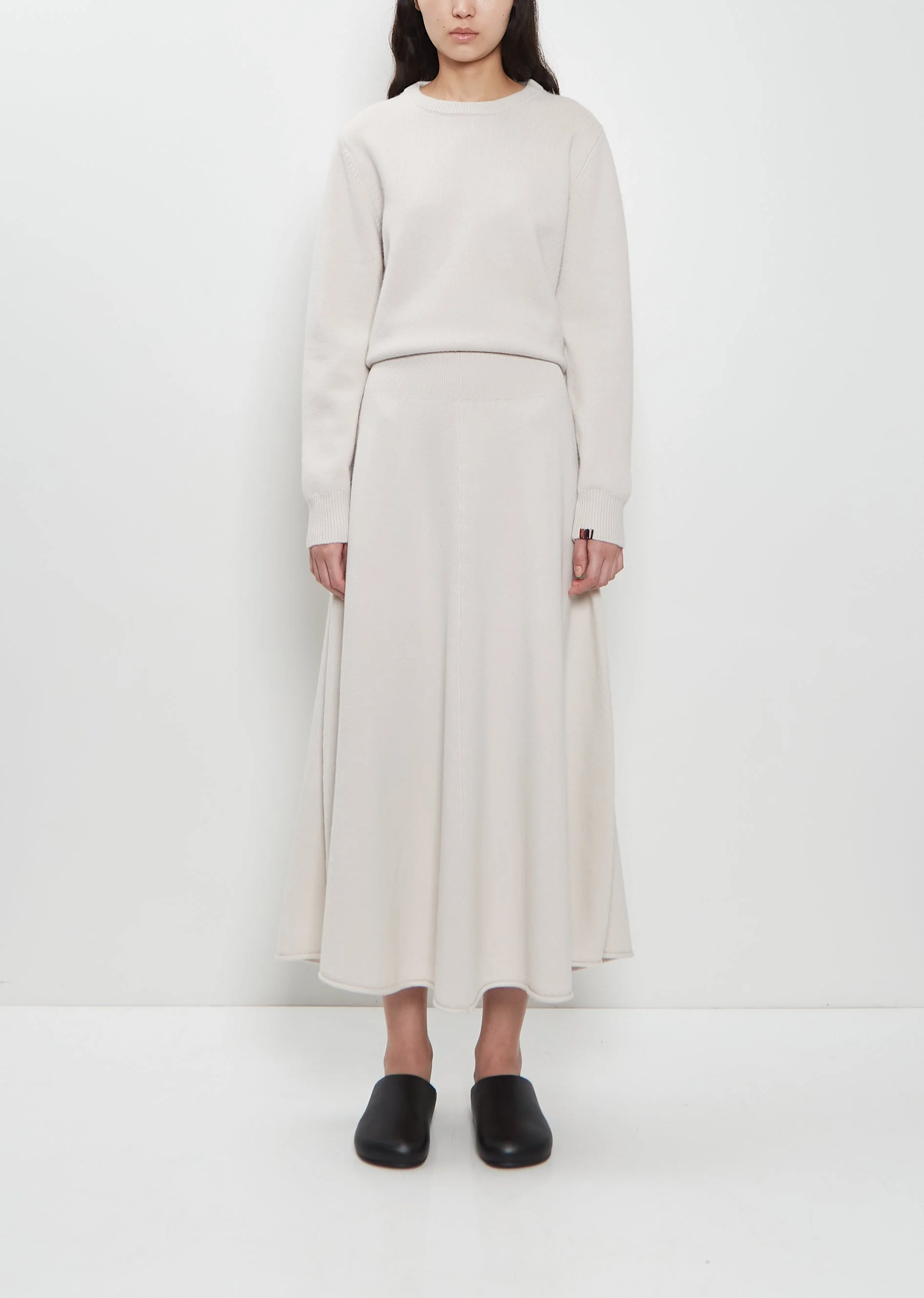 n°388 Ease Stretch Cashmere Skirt — Chalk - 1