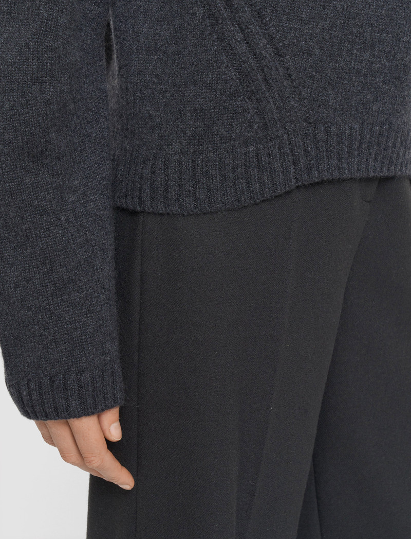 Luxe Cashmere High Neck Jumper 6