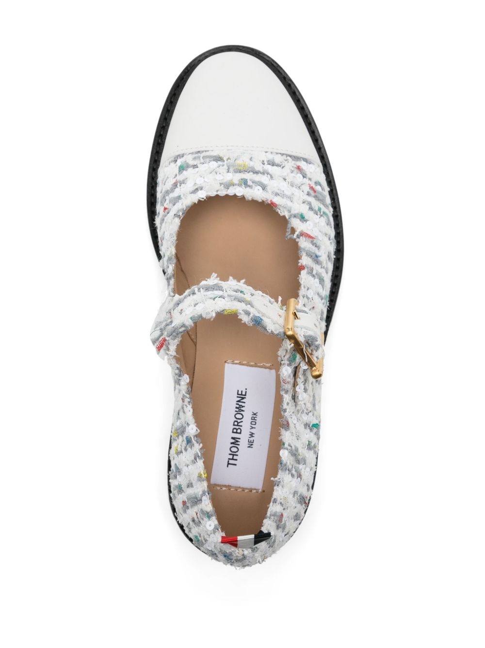 buckle fastening shoes - 4