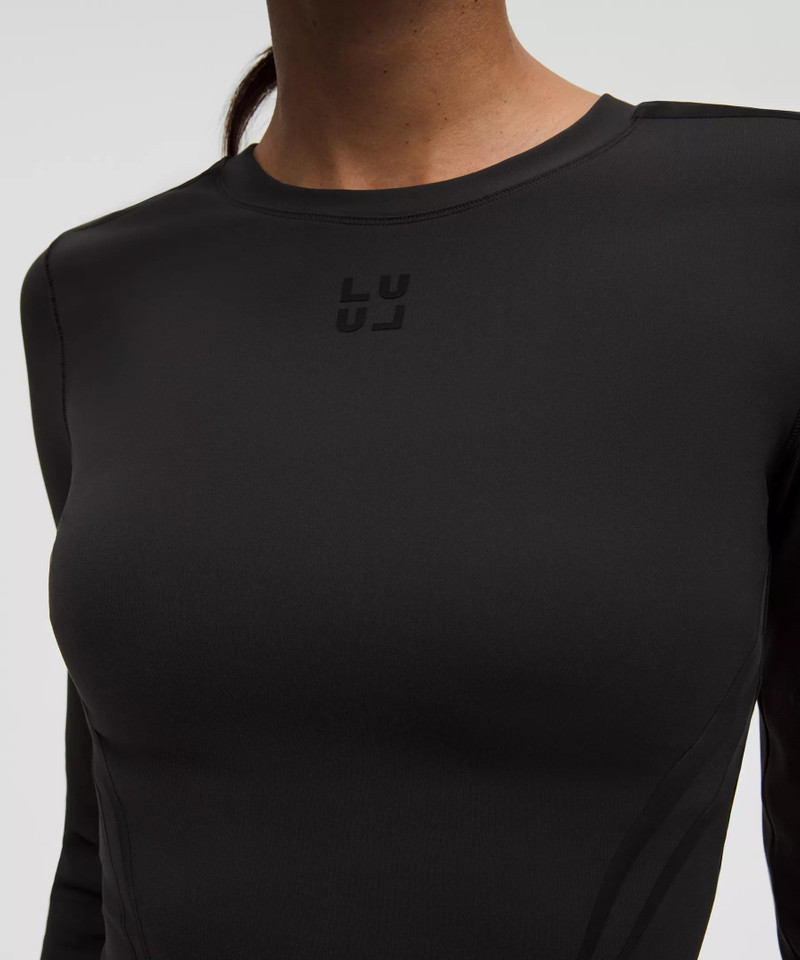 Wunder Train Cropped Long-Sleeve Shirt *Flocked 7