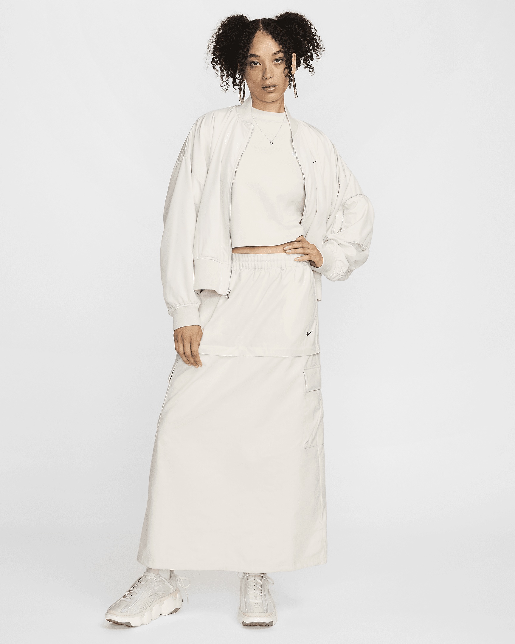 Nike Sportswear Essential Women's Mid-Rise Woven Cargo Midi Skirt - 10
