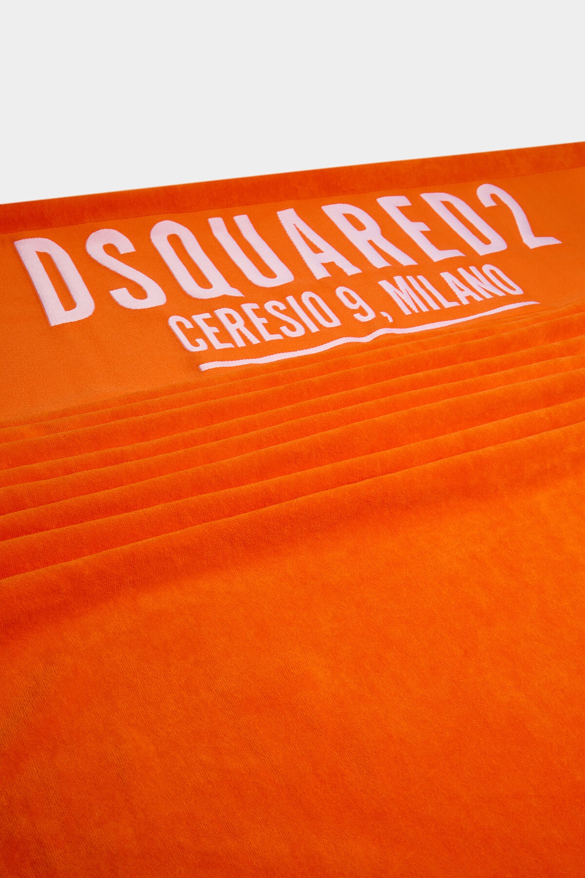 CERESIO 9 TOWEL - 4