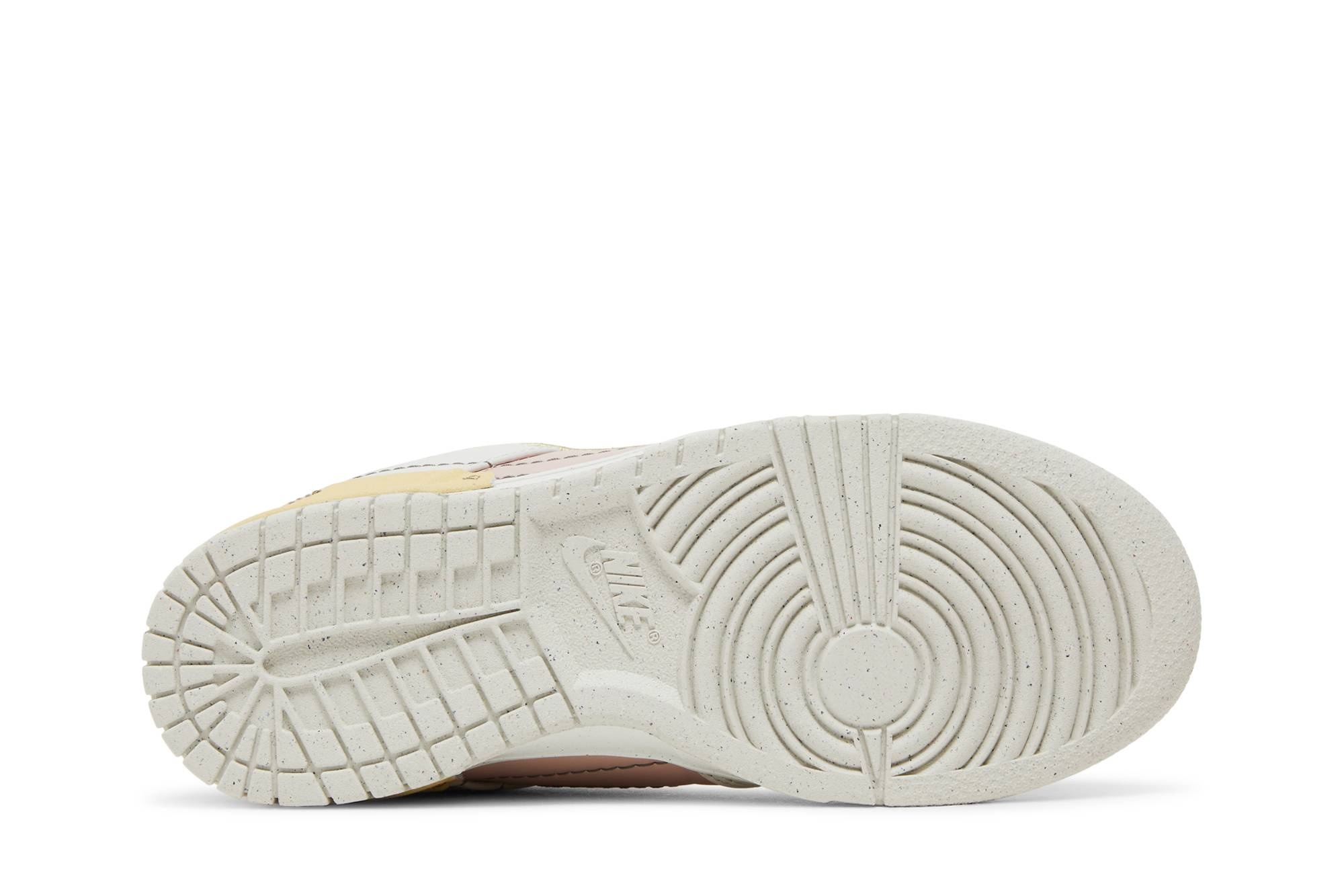 Wmns Dunk Low Disrupt 2 'Pink Oxford' - 4