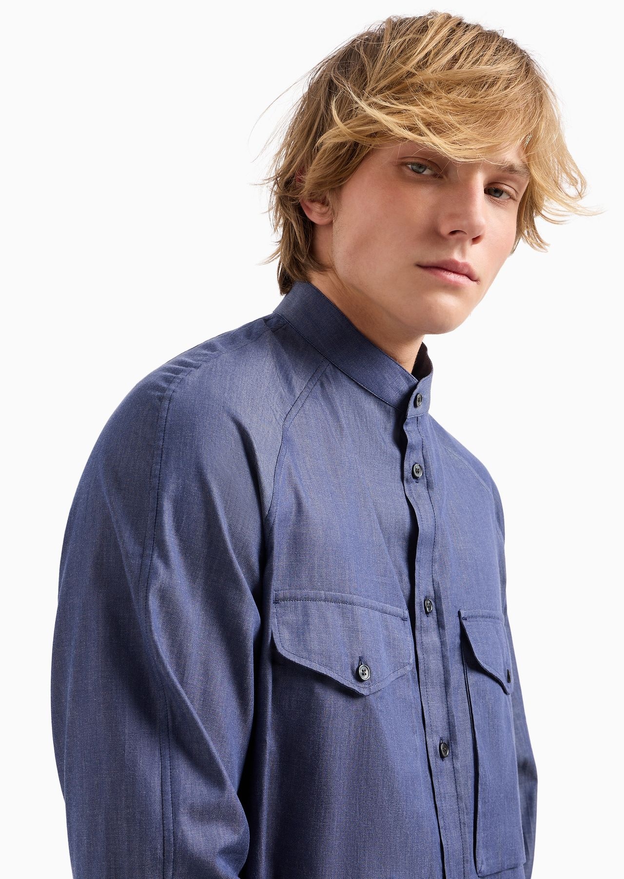 Guru-collar chambray shirt with front pockets - 5