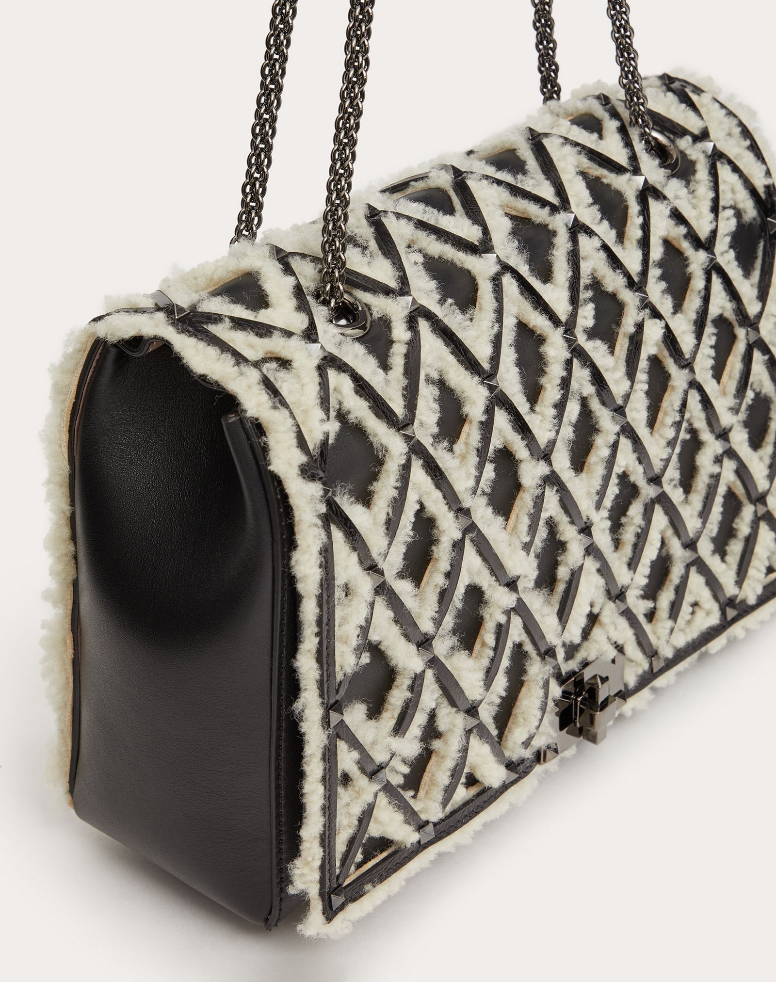 Beehive Naplak Calfskin and Shearling Chain Bag - 5