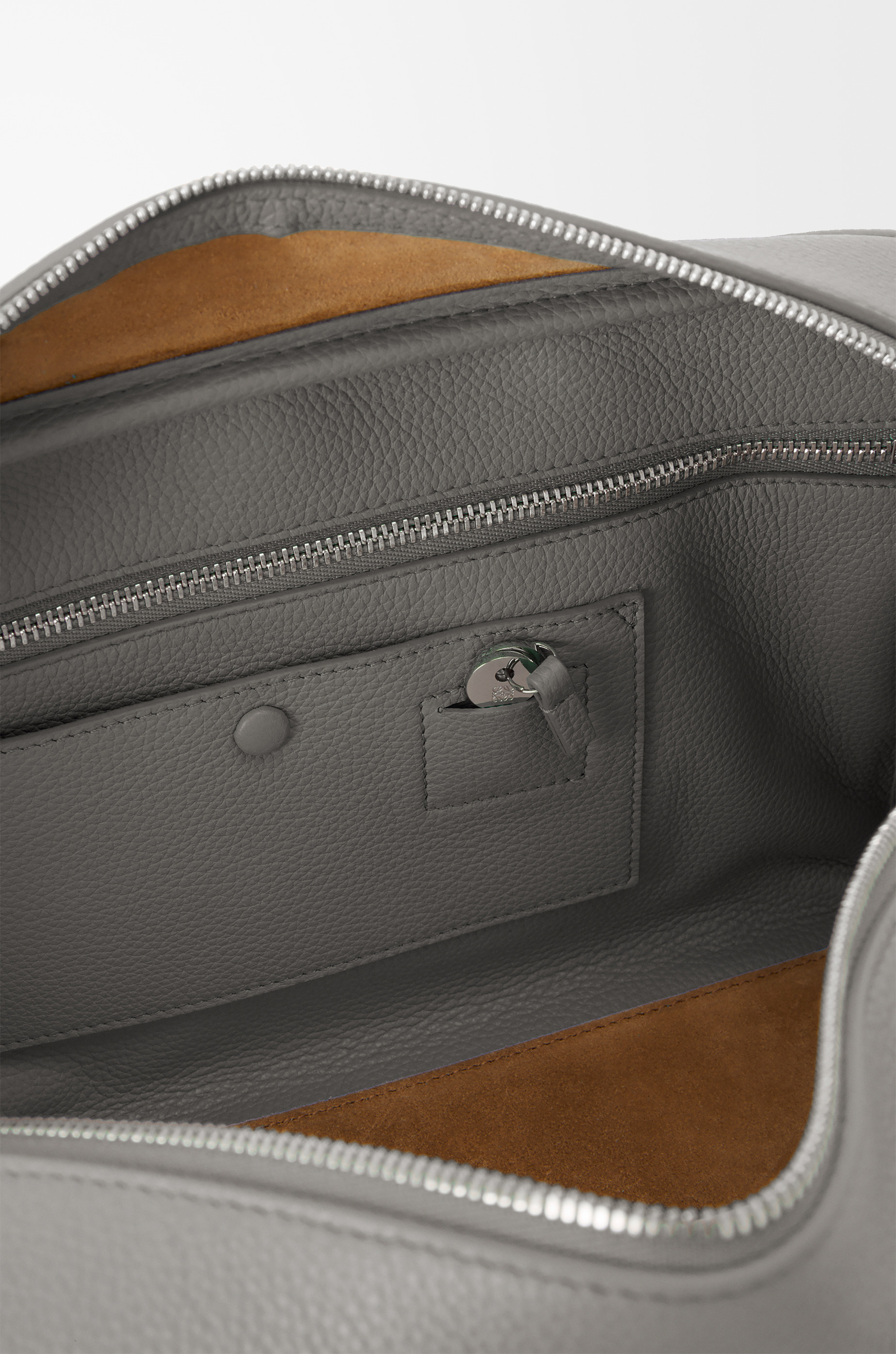 Amazona 28 bag in soft grained calfskin - 9