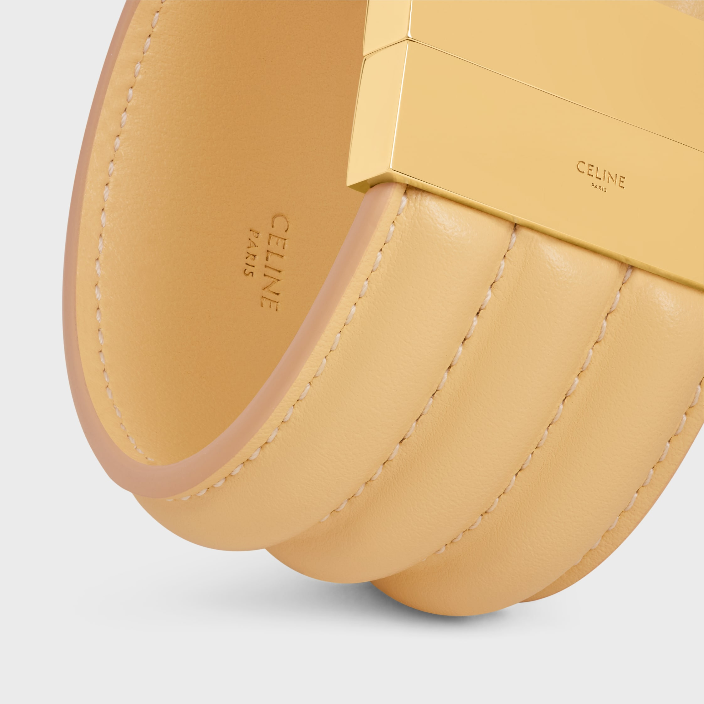Les Cuirs Celine Large Bracelet in Calfskin and Brass with Gold Finish - 4