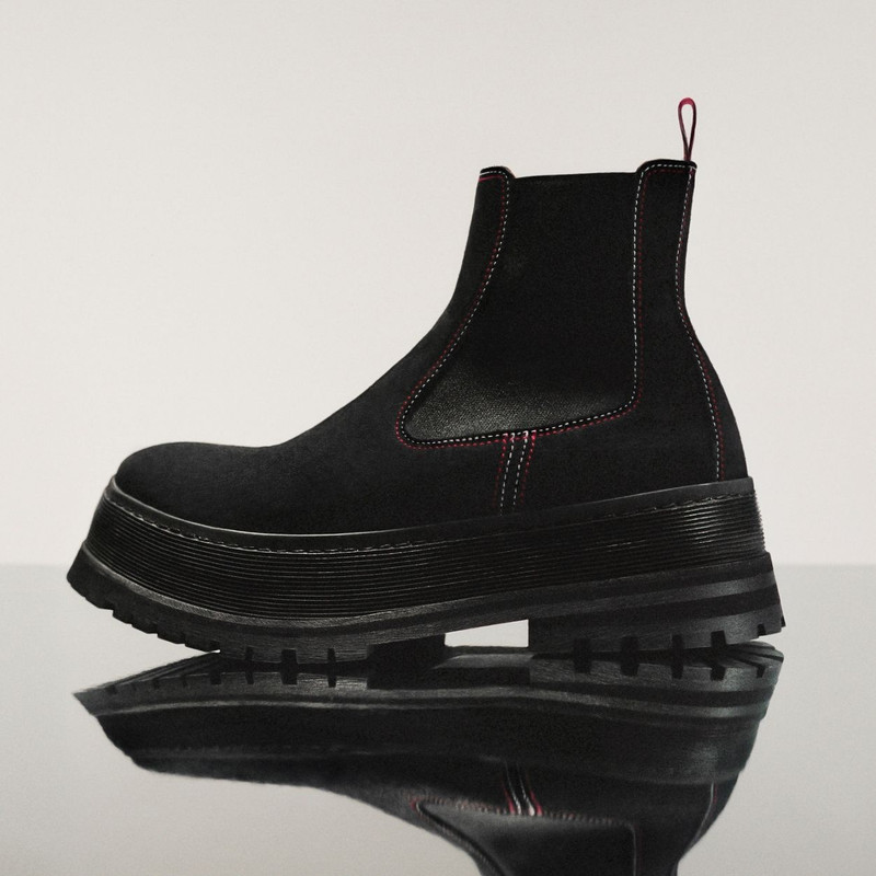 Topstitched Suede Chelsea Boots 3