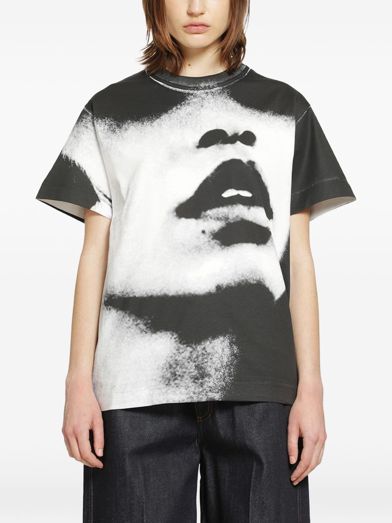 portrait-print boxy T-shirt 1