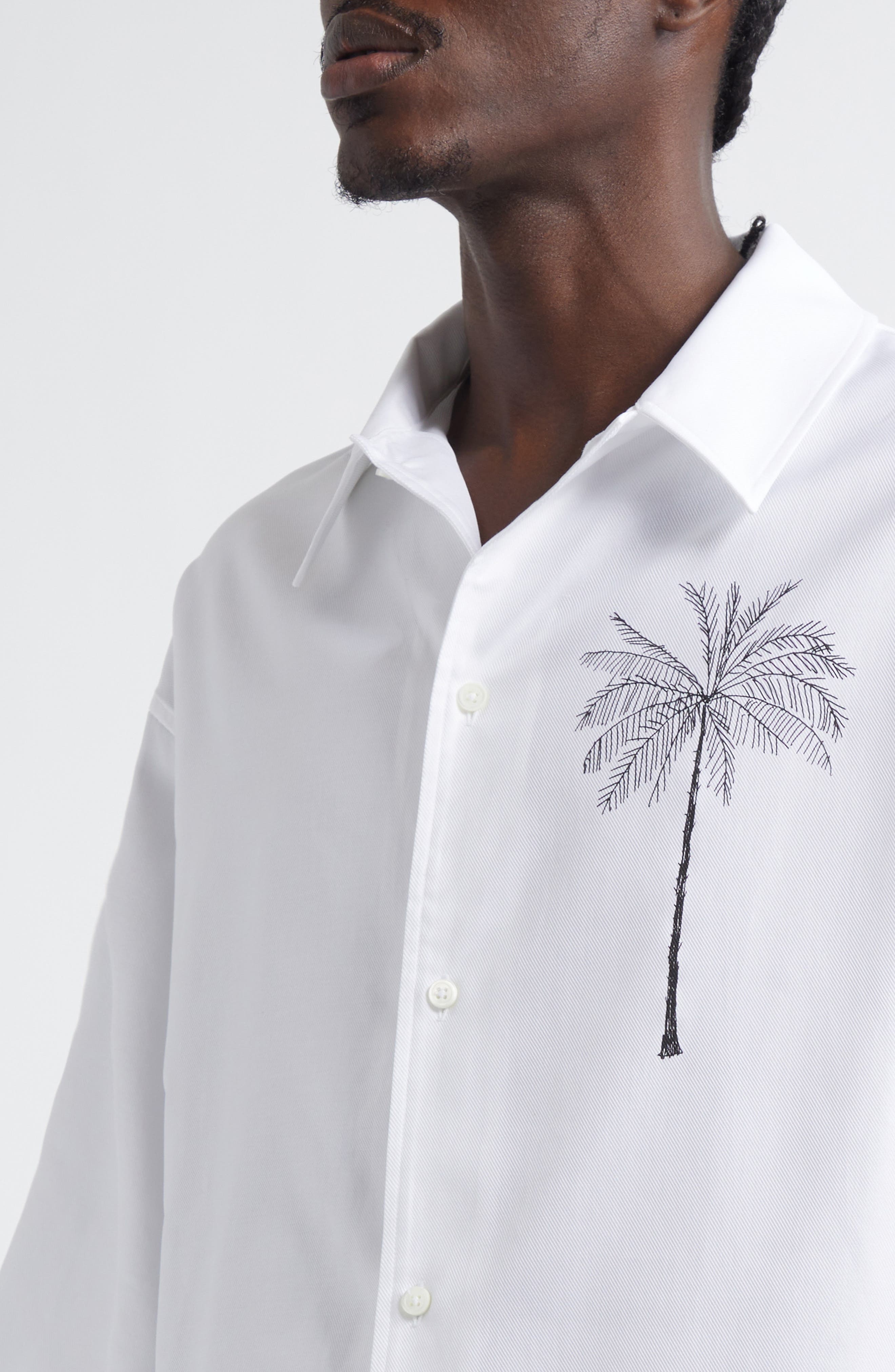 Jacquemus La Chemise Aloe Palm Tree Graphic Button-Up Shirt in Palm Tree White/Black at Nordstrom - 5