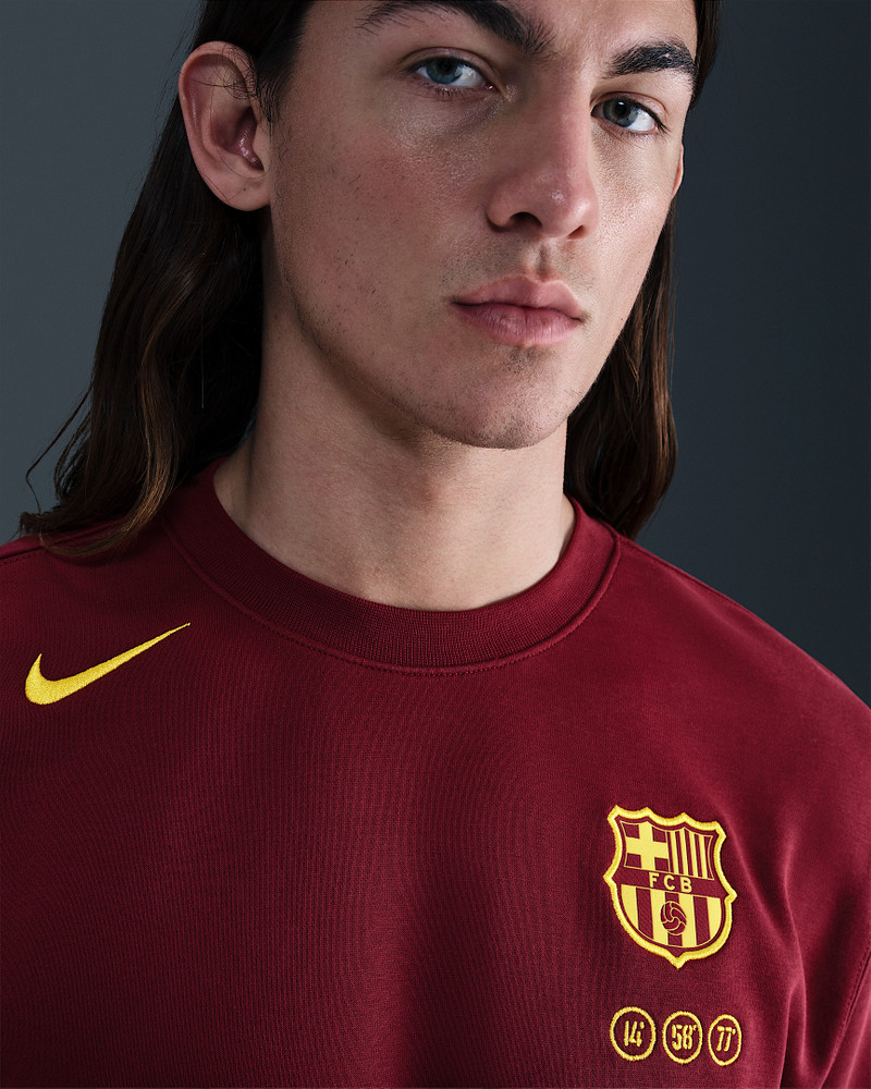 FC Barcelona Club Fourth Men's Nike Soccer Crew-Neck 3