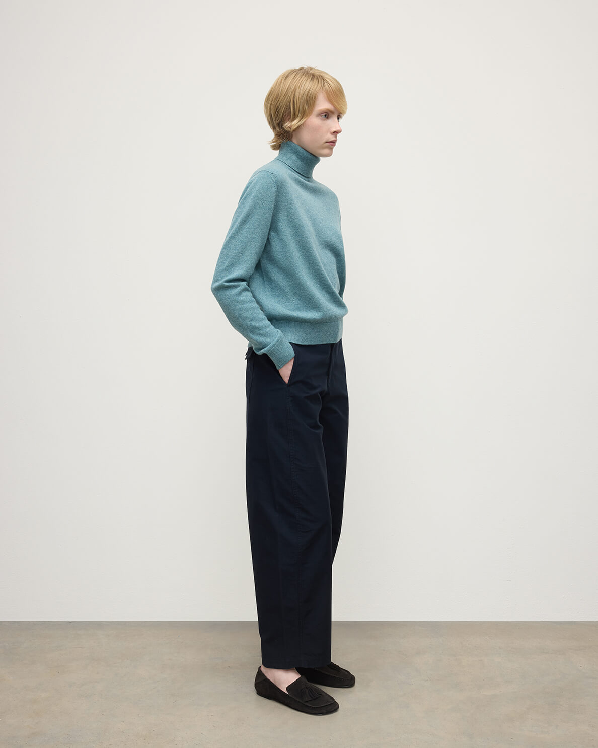 Classic Cashmere Green Roll Neck Jumper - 4