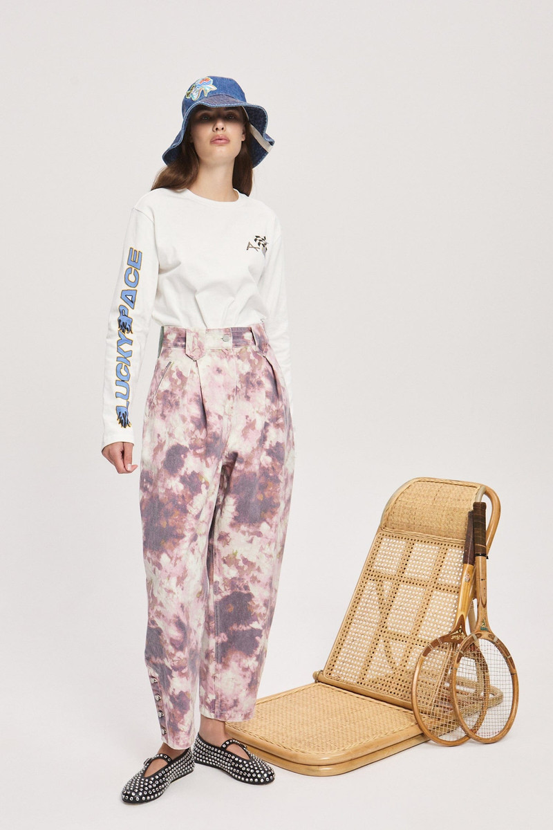 ALÉMAIS Lucky Pace Long Sleeve Logo Tee outlook