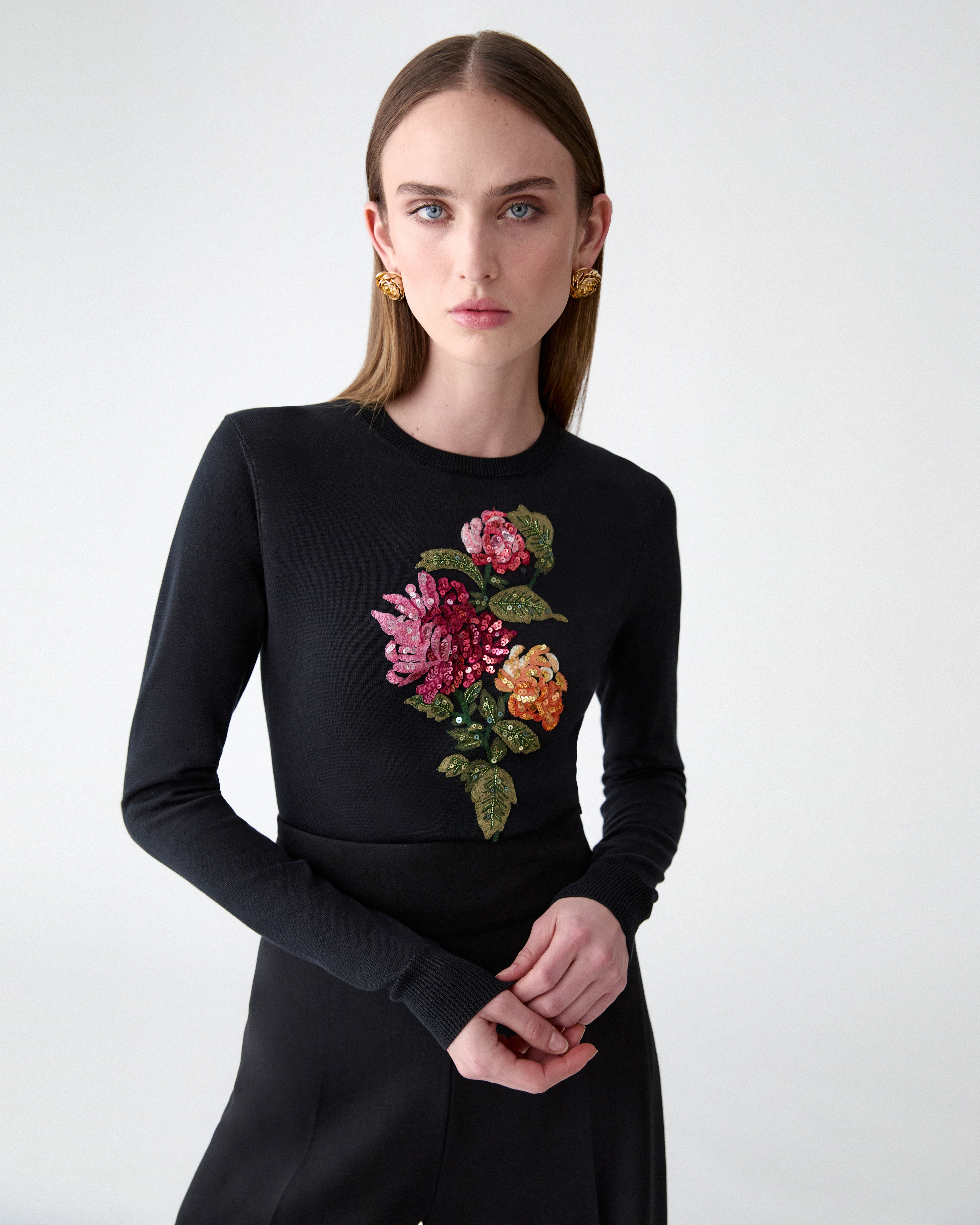 Chrysanthemum-Embroidered Sweater - 2