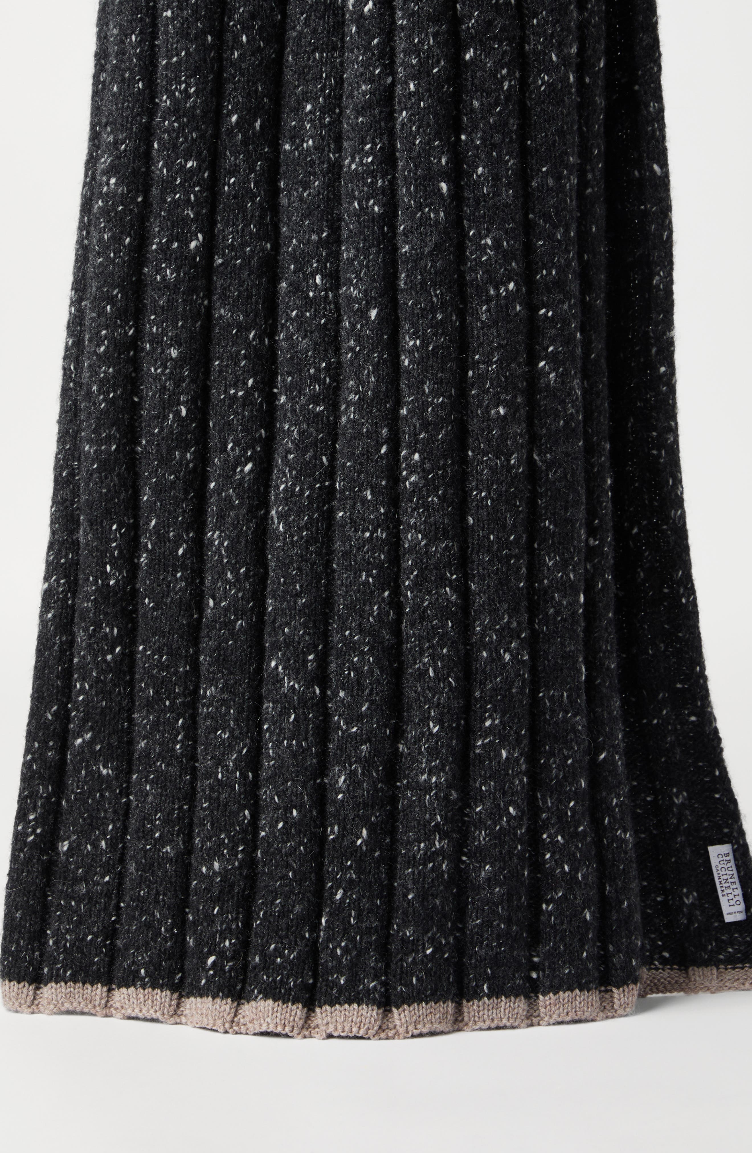 Brunello Cucinelli Cashmere knit scarf in Anthracite at Nordstrom - 2