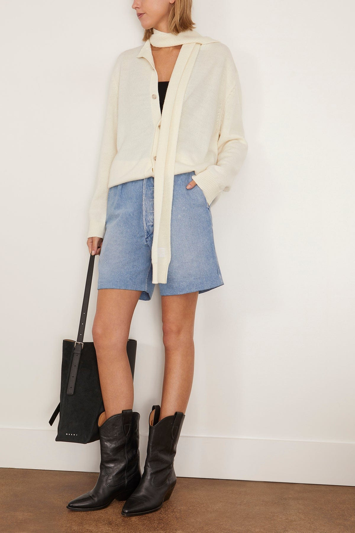 Cardigan in Off White - 2