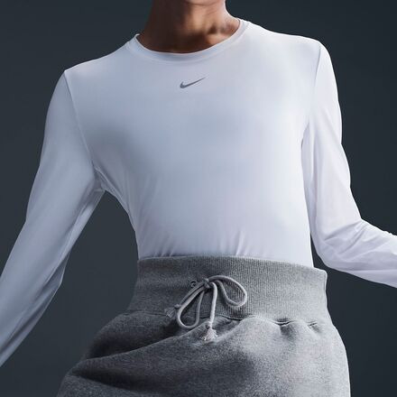 One Classic Dri-Fit Long-Sleeve Top - Women's - 3