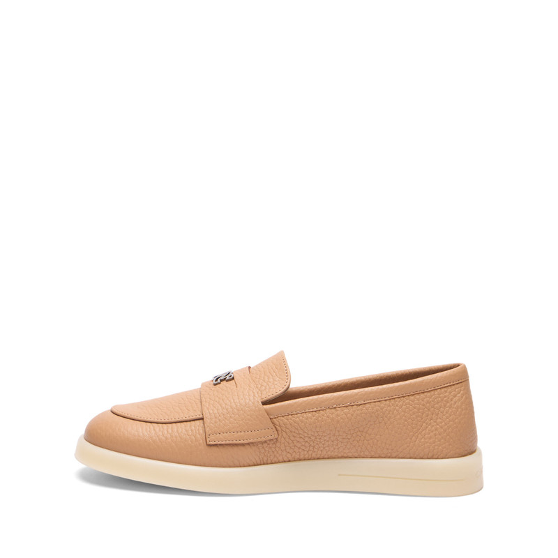 Passage Loafer 3