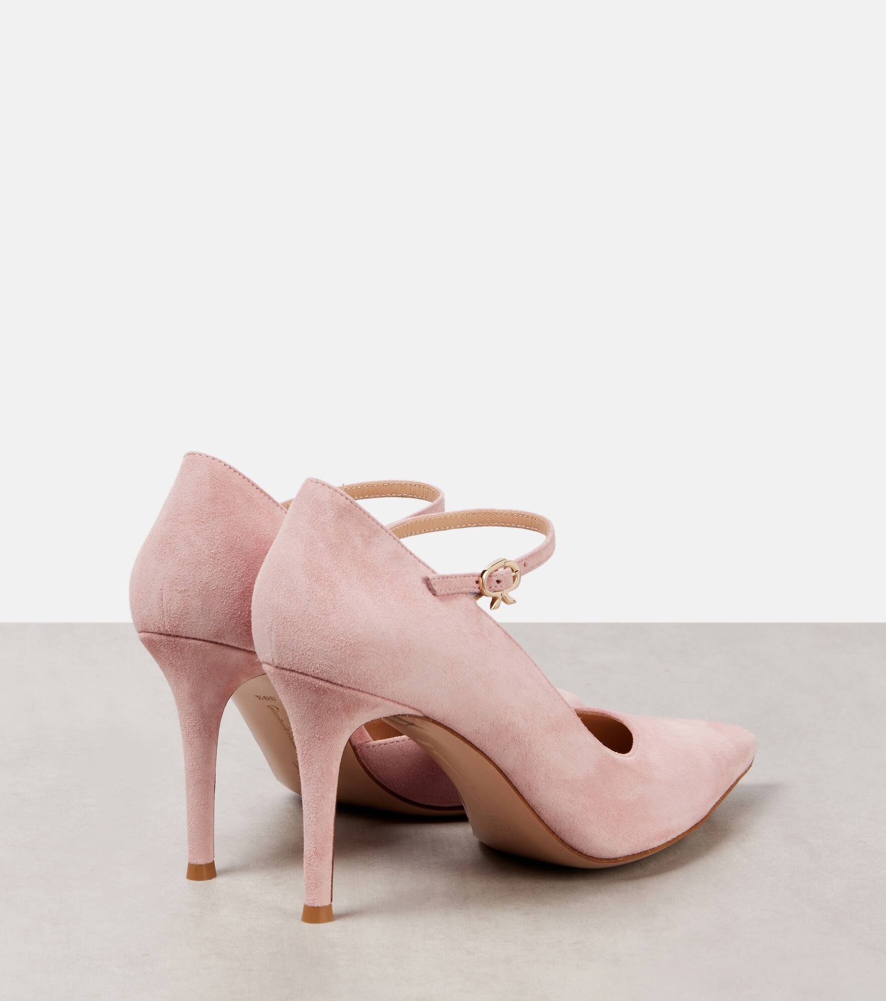 Suede pumps - 2