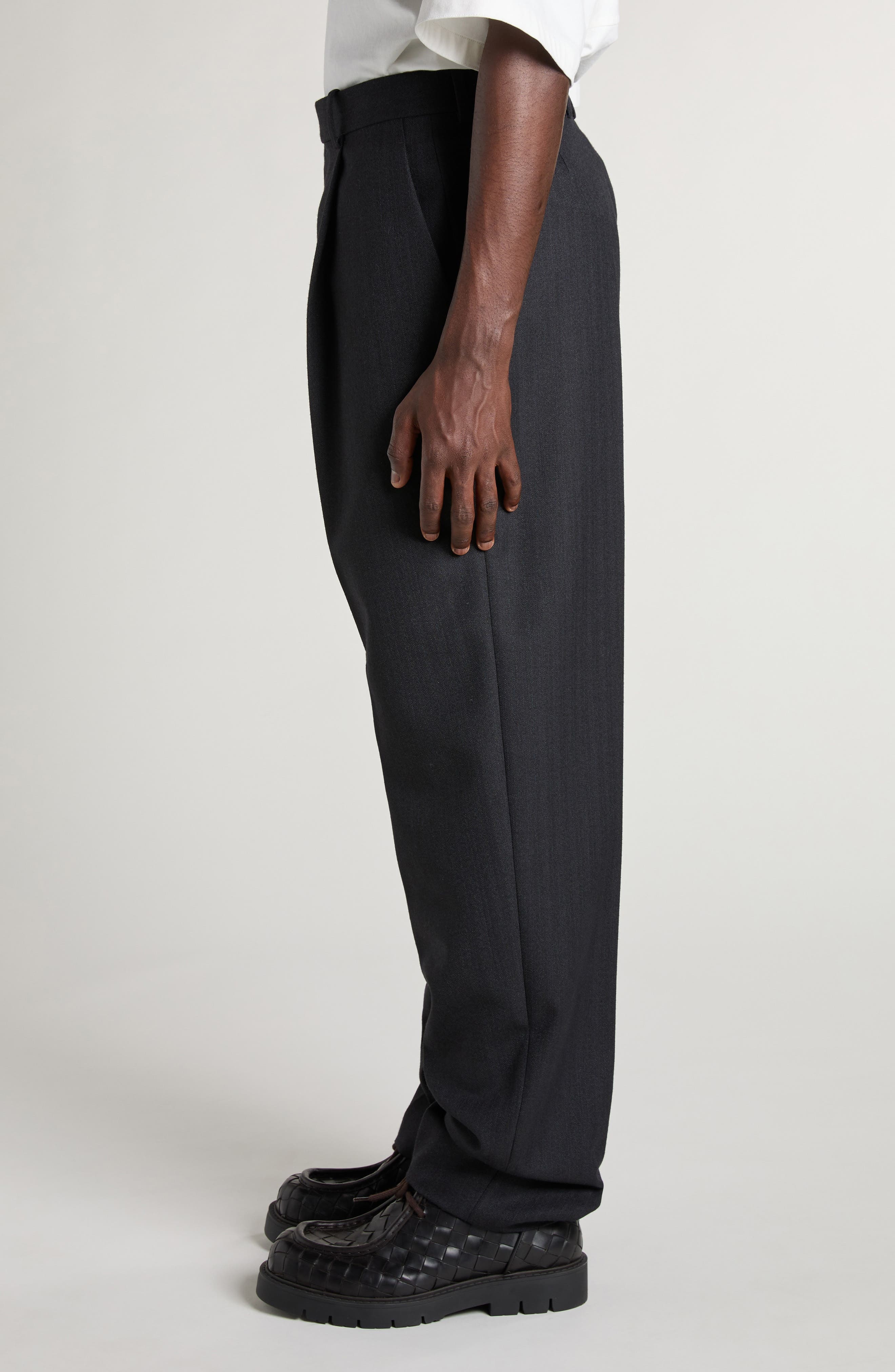 Bottega Veneta Pleated Subtle Stripe Wool Trousers in 1292 Black/Dark Blue at Nordstrom - 4