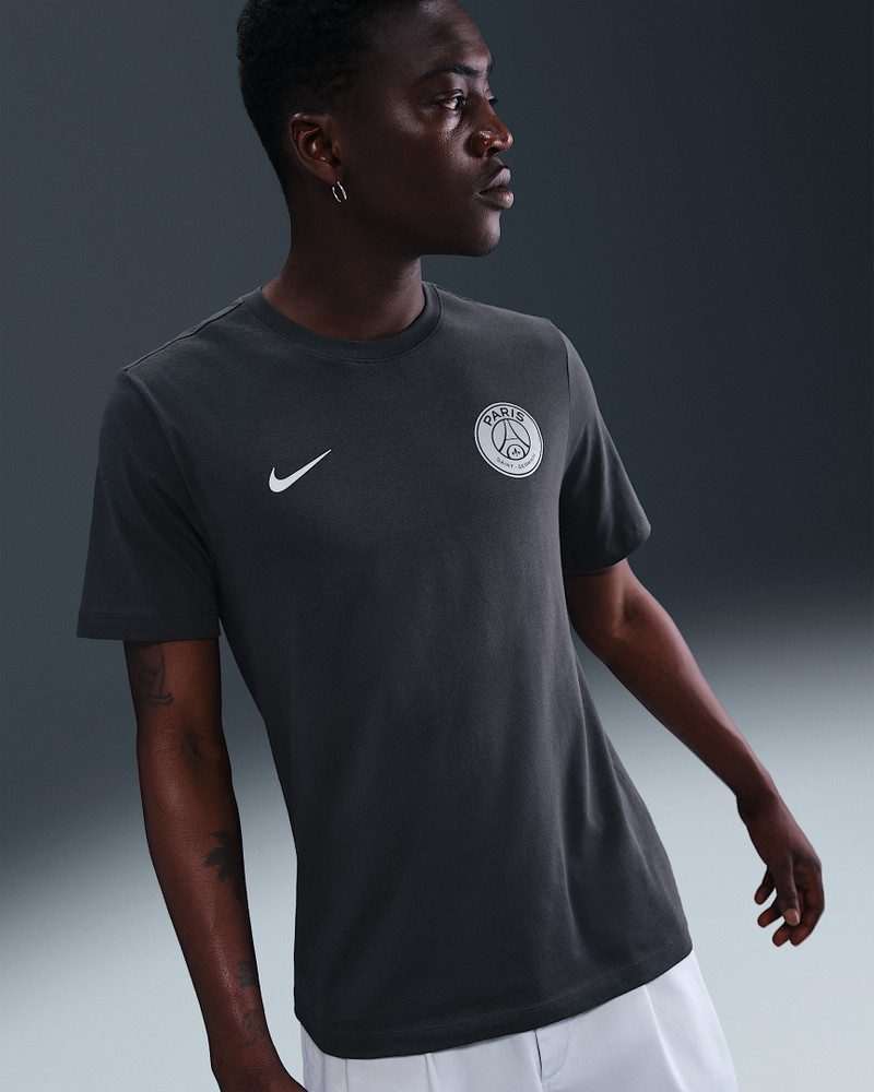 Paris Saint-Germain Men's Nike Soccer T-Shirt 1