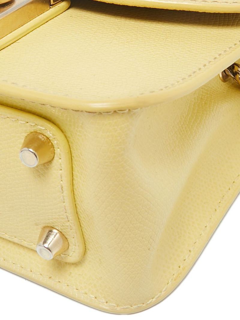 1126769 Yellow 3