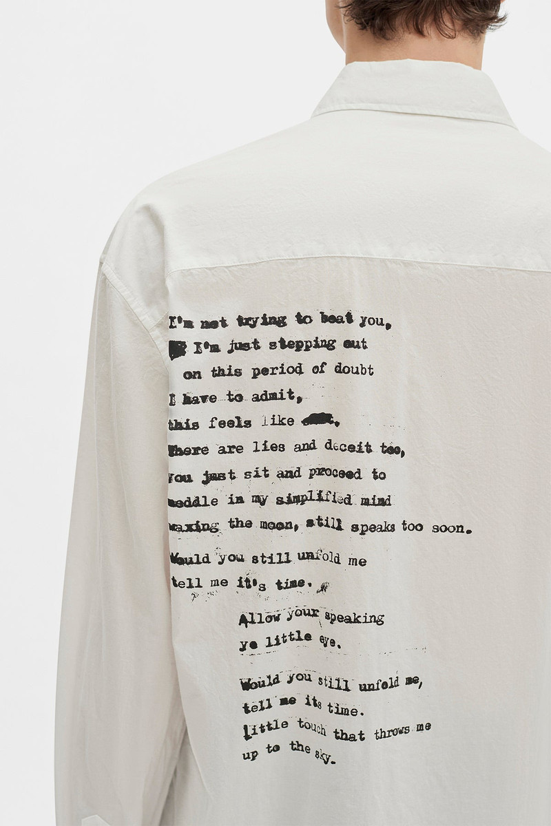 Isak Twisted Script Print Shirt 5