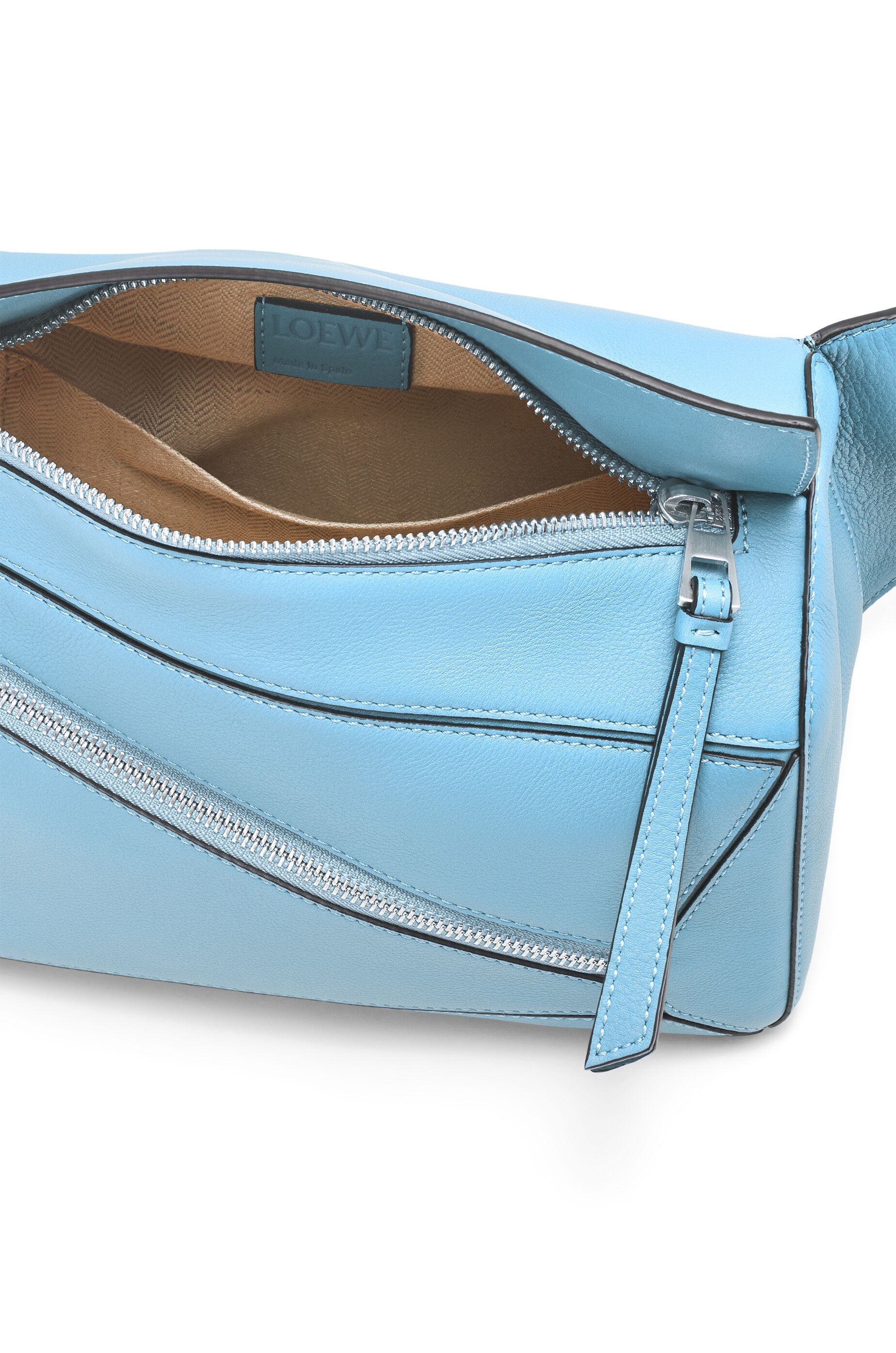 Small Puzzle bumbag in classic calfskin - 6