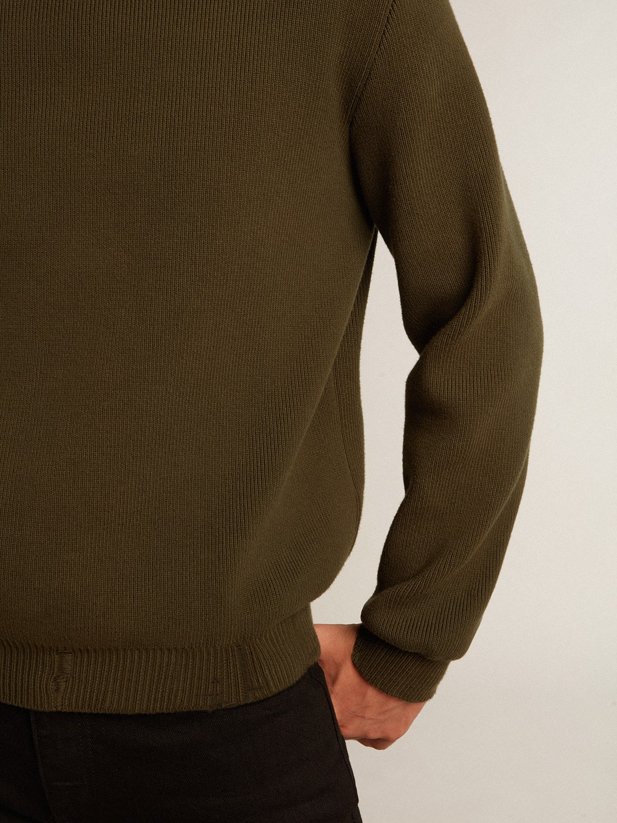 Men's round-neck sweater in military green cotton - 5