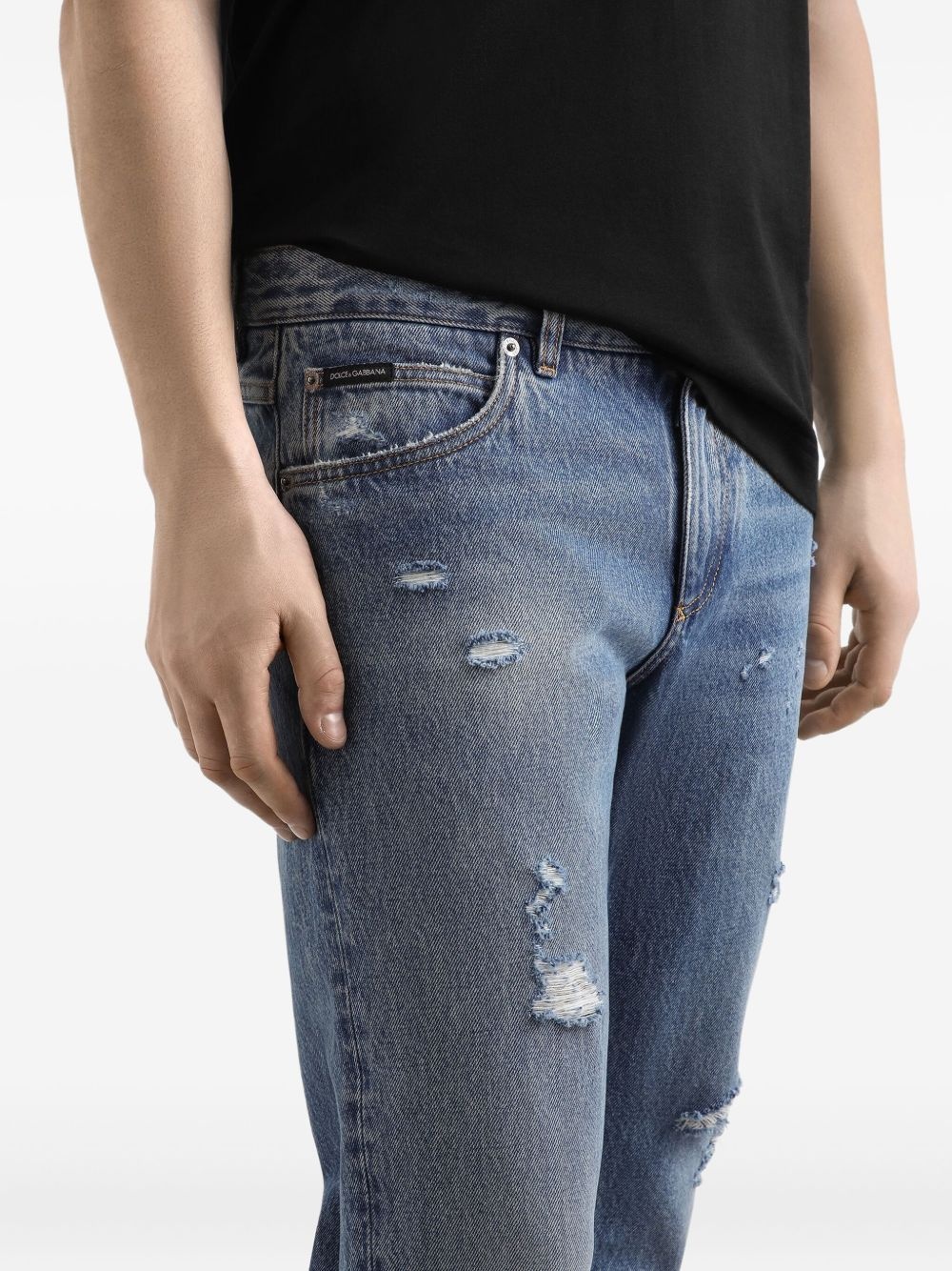 distressed logo-plaque jeans - 5