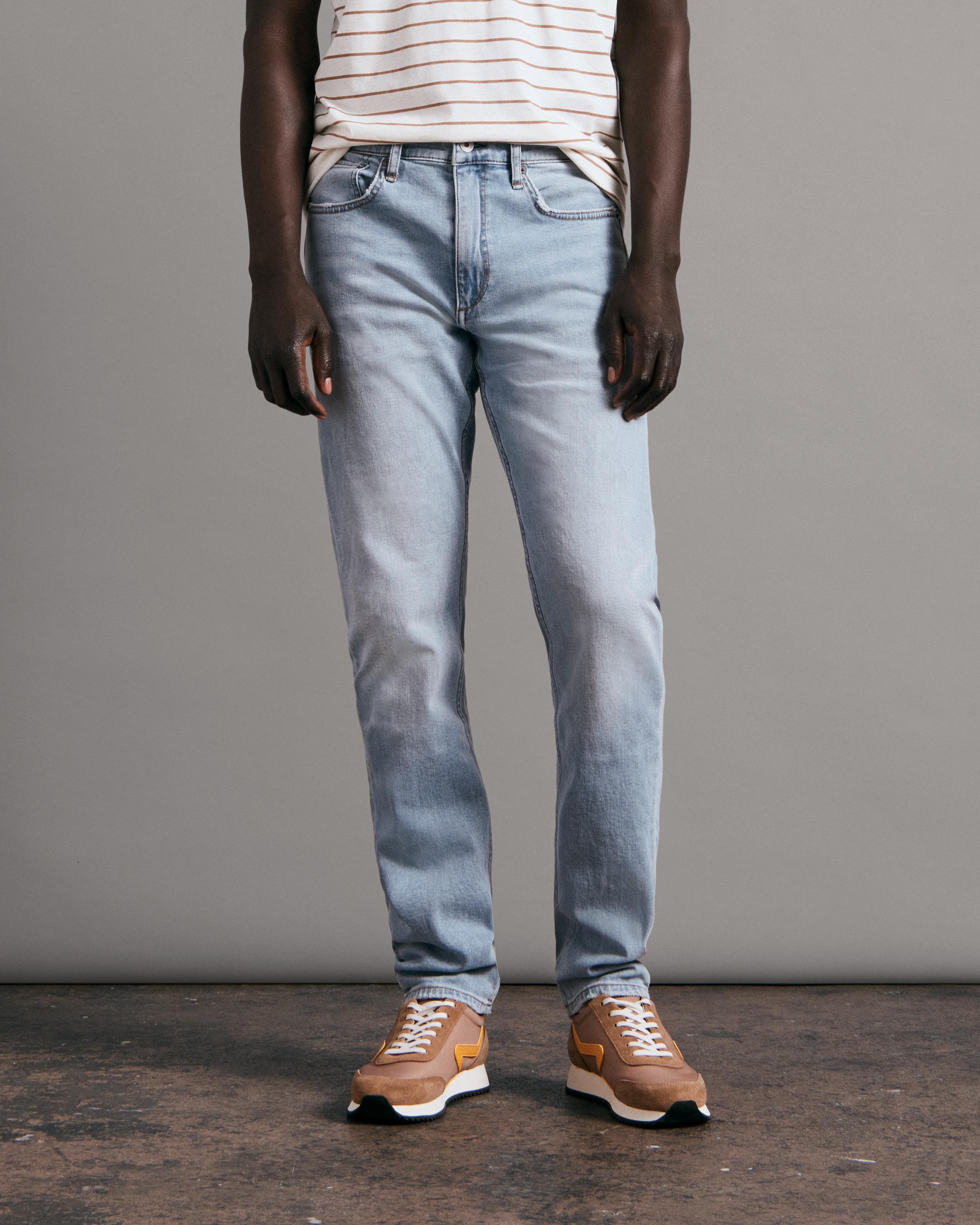 Fit 2 - Brian
Slim Fit Light Indigo Authentic Stretch Jean - 1