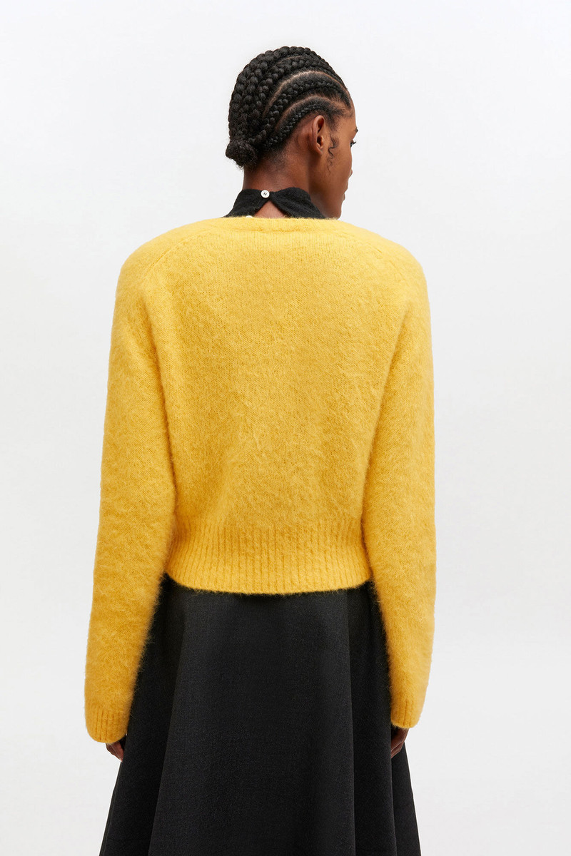 YELLOW V-NECK SWEATER 4