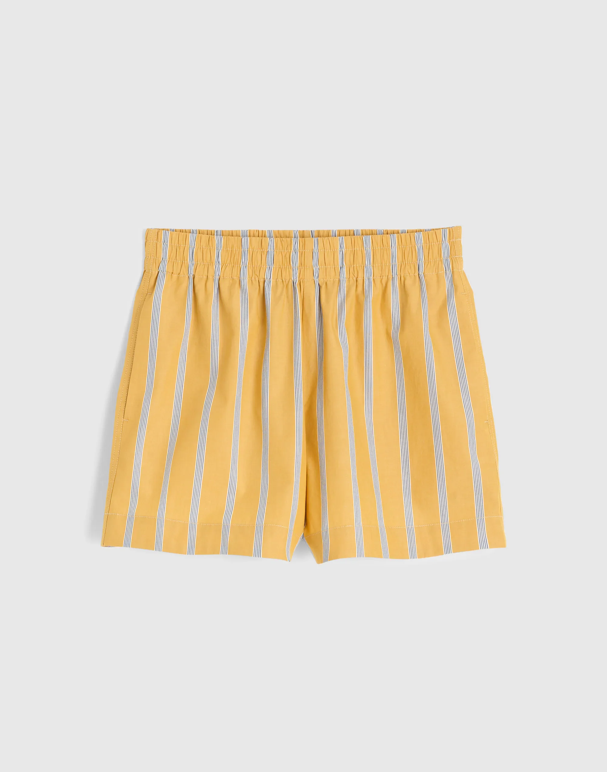 Pull-On Shorts in Washed Poplin - 1