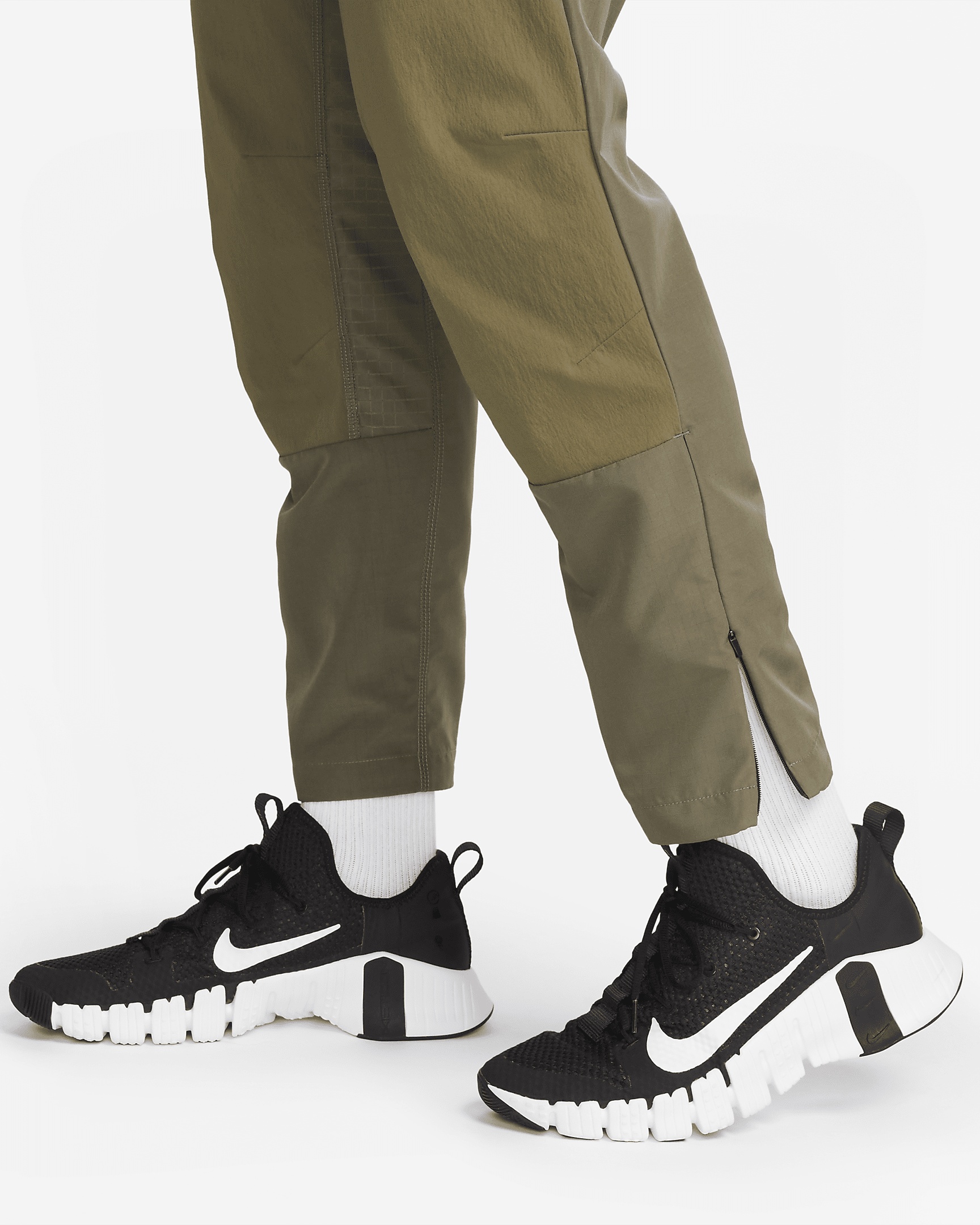 Nike A.P.S. Men's Dri-FIT ADV Woven Versatile Pants - 4