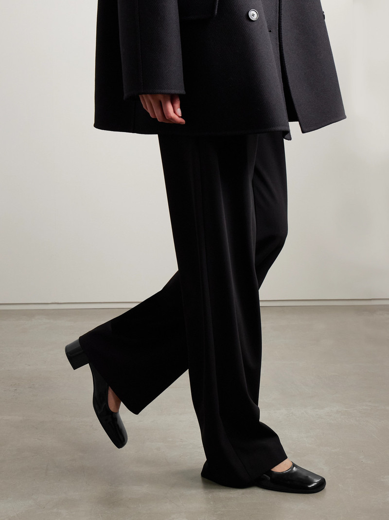 The Row Penelope Leather Pumps outlook