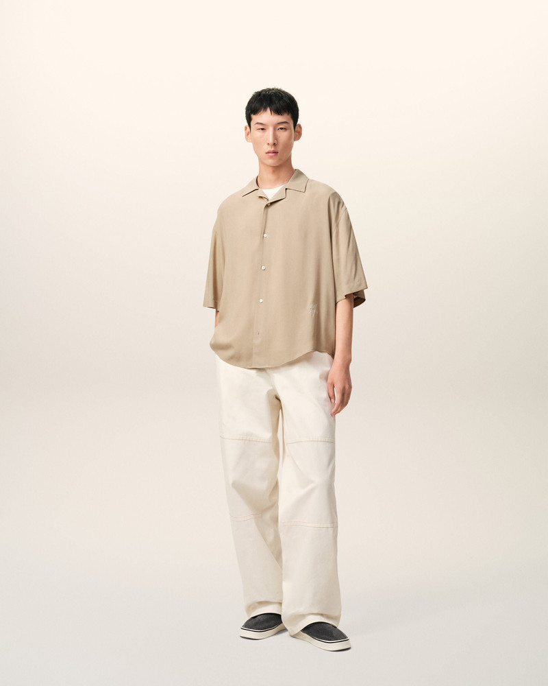 AMI Paris BEIGE SHORT SLEEVE EMBROIDERED AMI PARIS BOXY SHIRT outlook