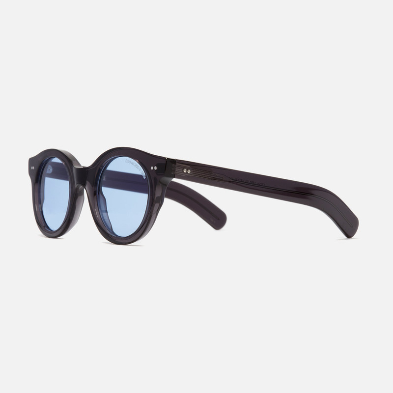 CUTLER AND GROSS 1390 ROUND SUNGLASSES outlook