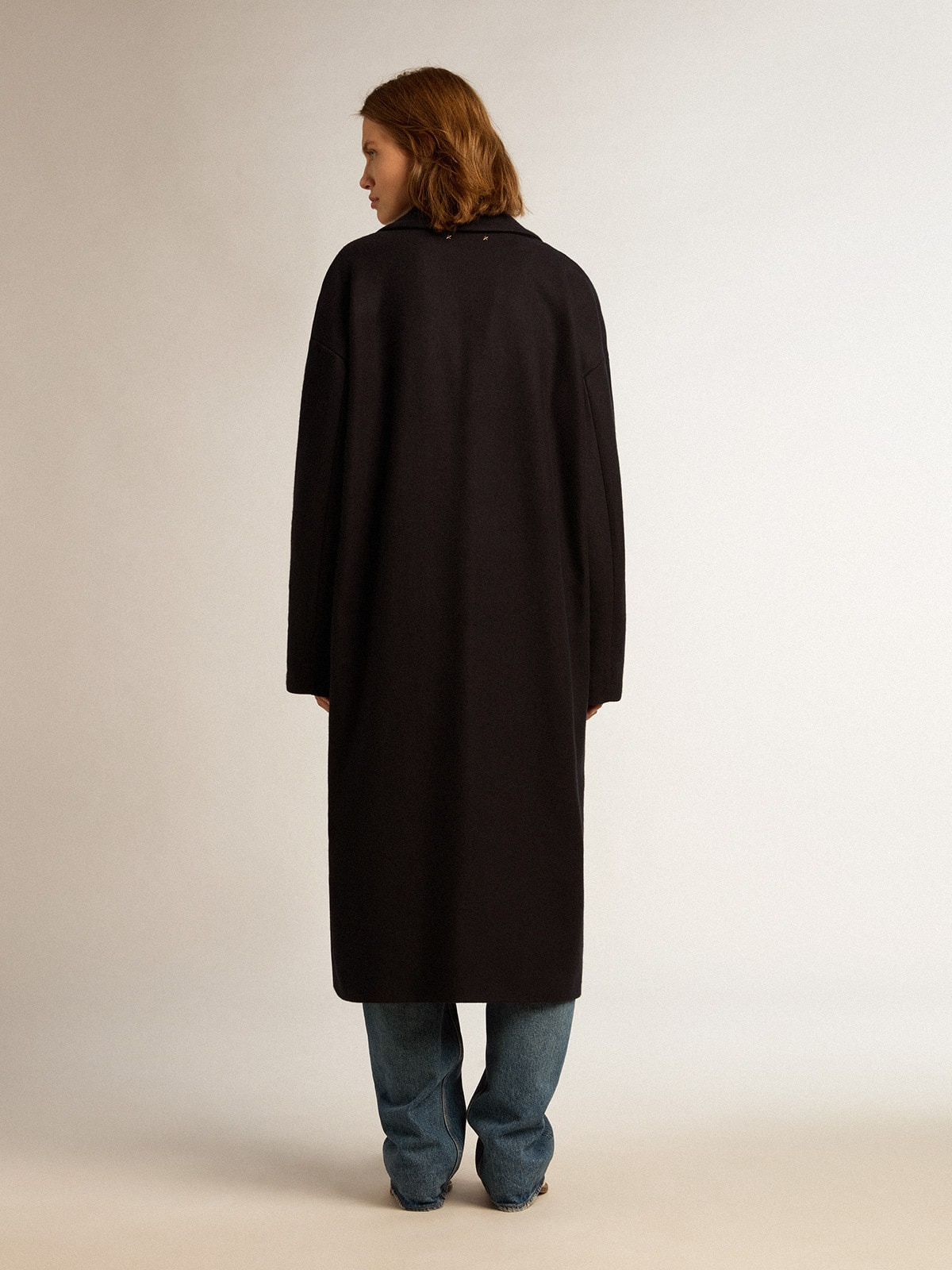 Women's single-breasted cocoon coat in dark blue wool with gold button - 4