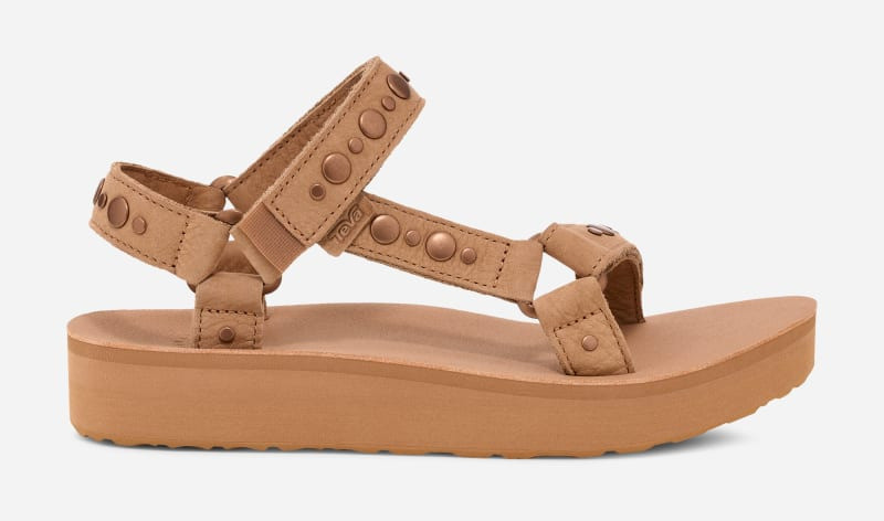 Women's Midform Universal Studded Sandal in Tanzine 1
