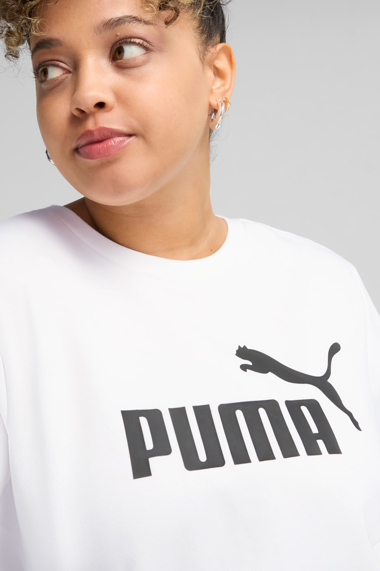 Essentials No. 1 Logo Women's Crew Sweater - 7