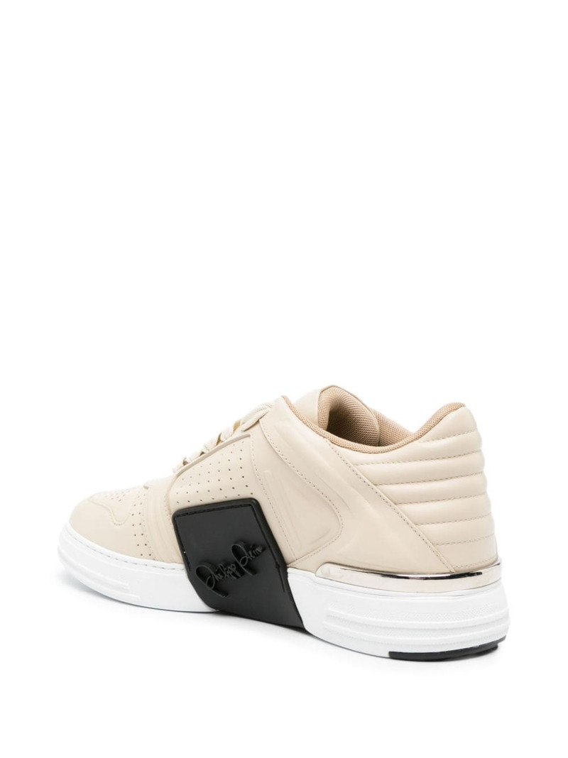 low-top leather sneakers 3