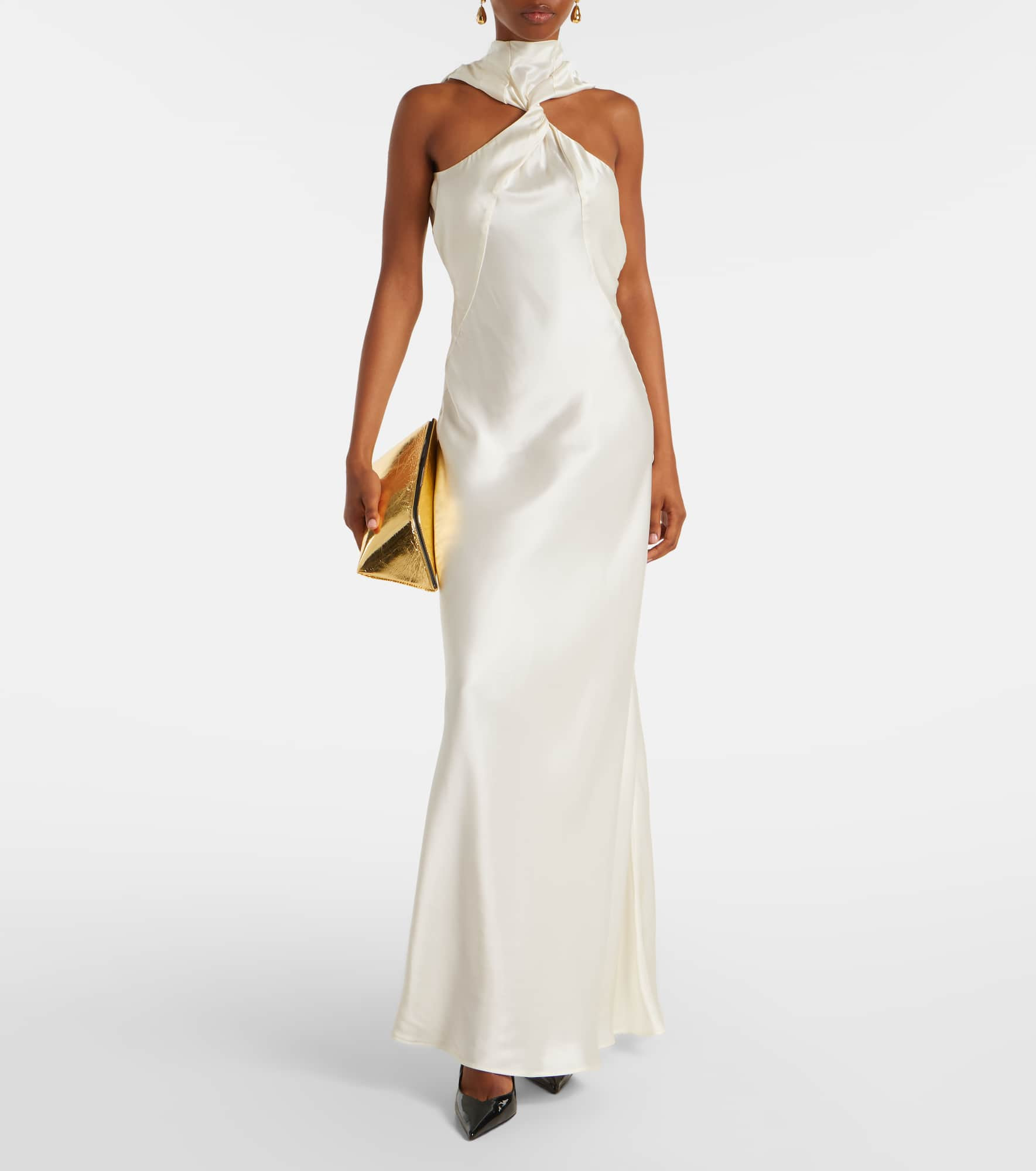 Gathered halterneck satin gown - 2