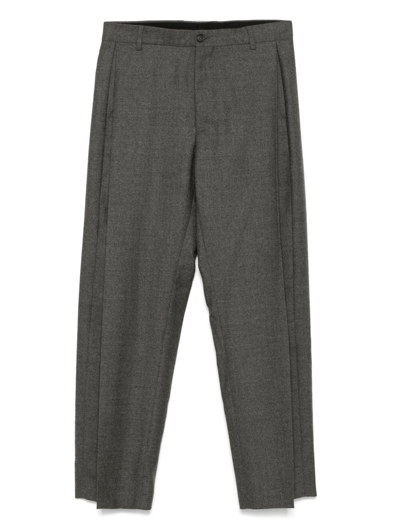 MM6의 PANTS 소개, 의류 범주의 요소. 고품질 물자에서 기술하는 1