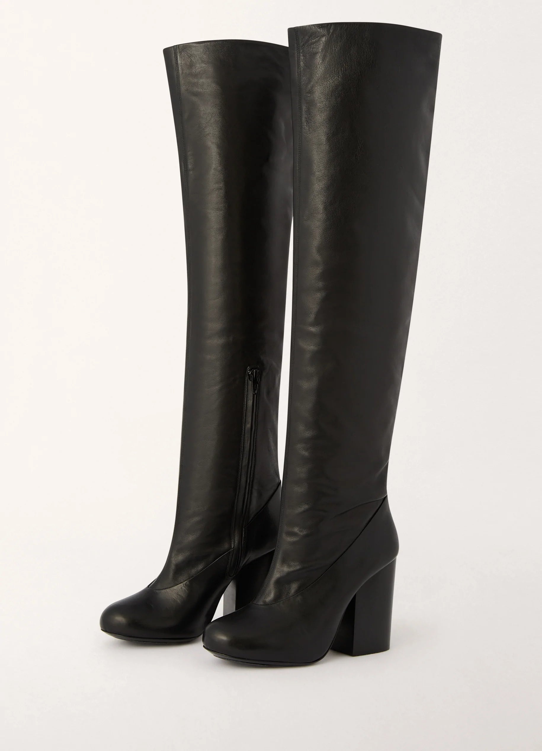 HIGH BOOTS
SLEEK CALF LEATHER - 2