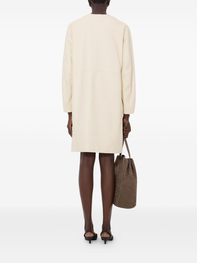 single-breasted collarless coat 4