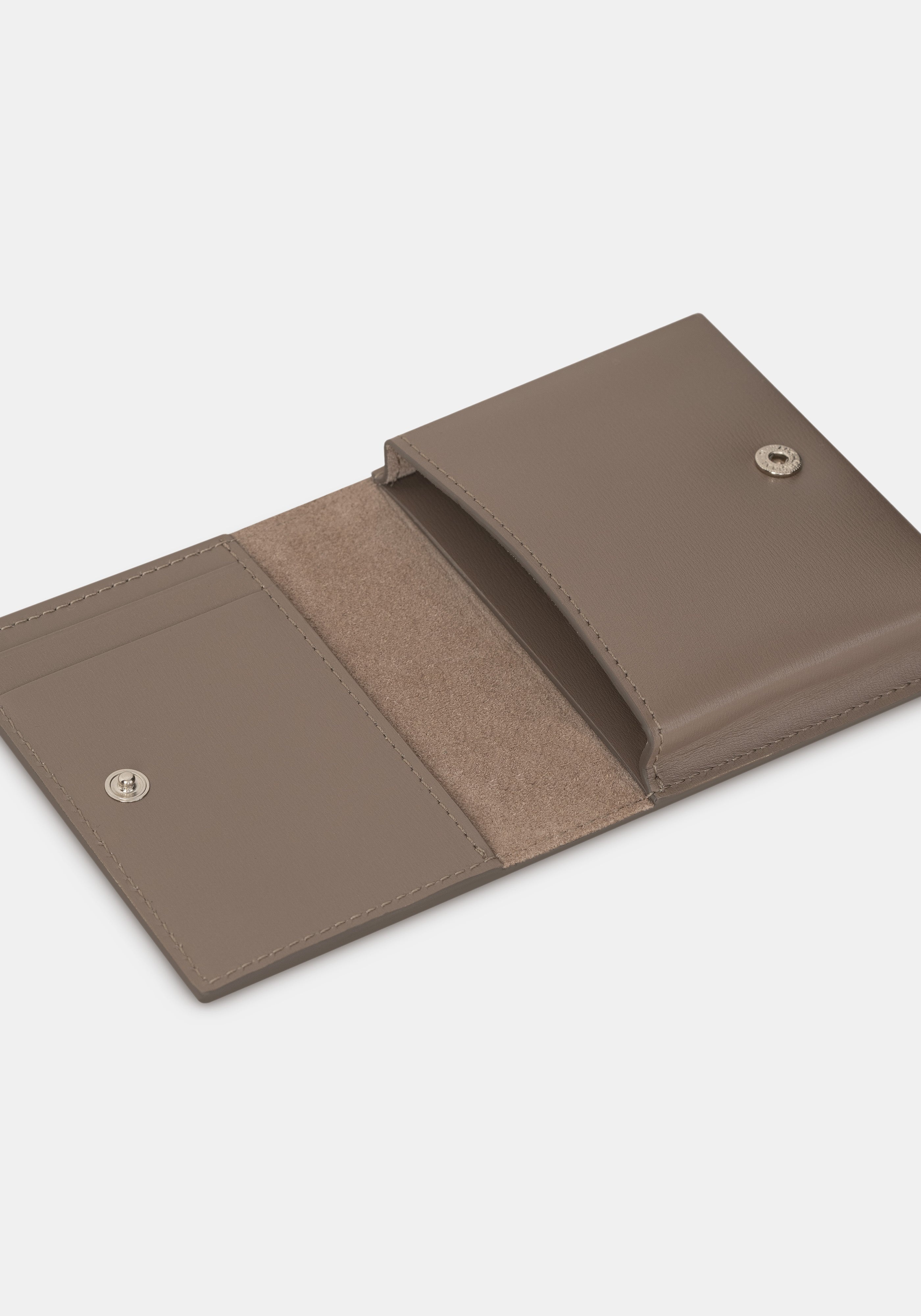 RAYA
Leather flap wallet - 3
