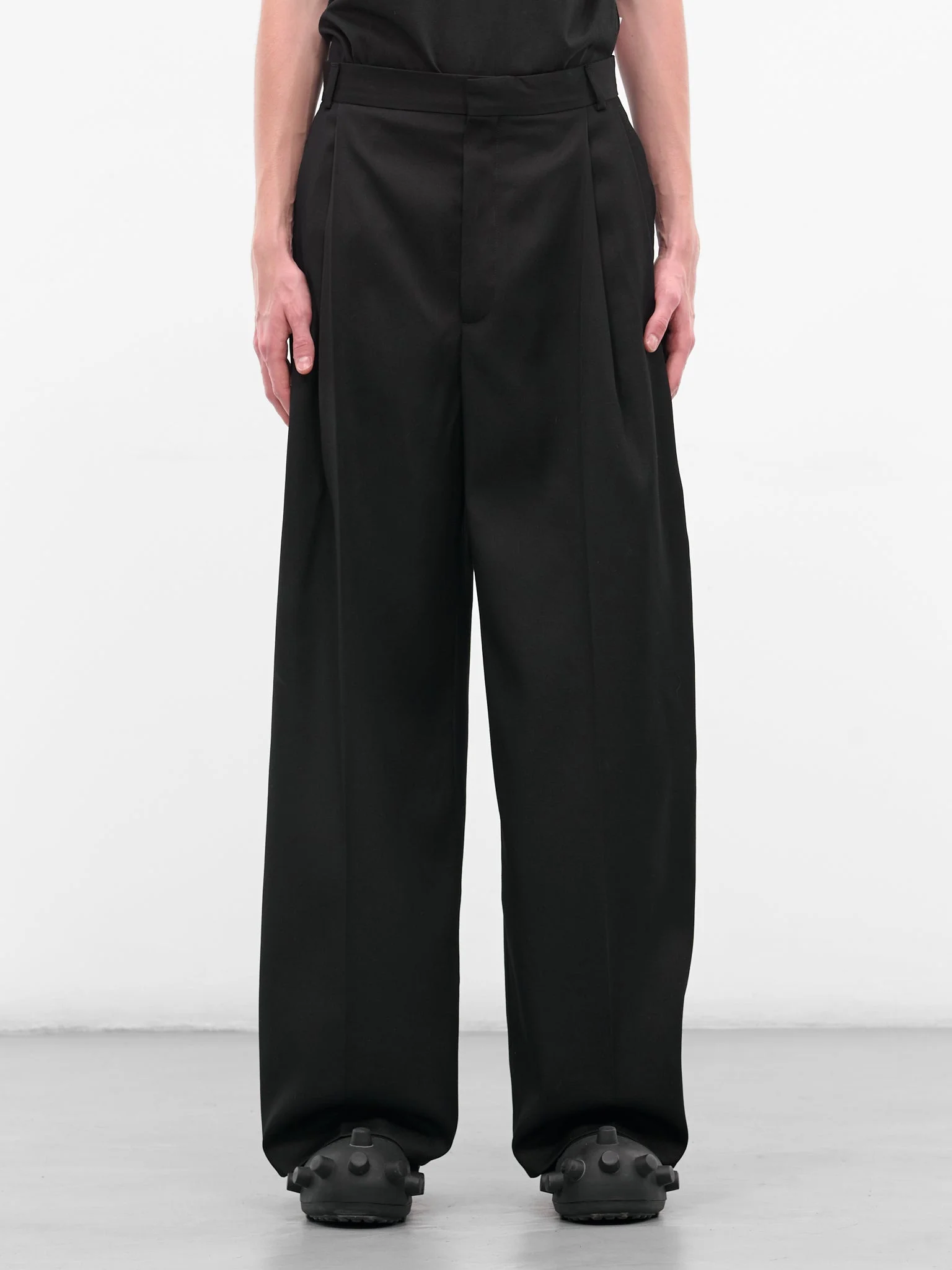Black Sun Wool Wide Trousers - 1