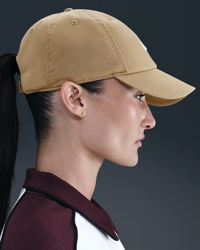 Nike Club Unstructured Futura Wash Cap 4