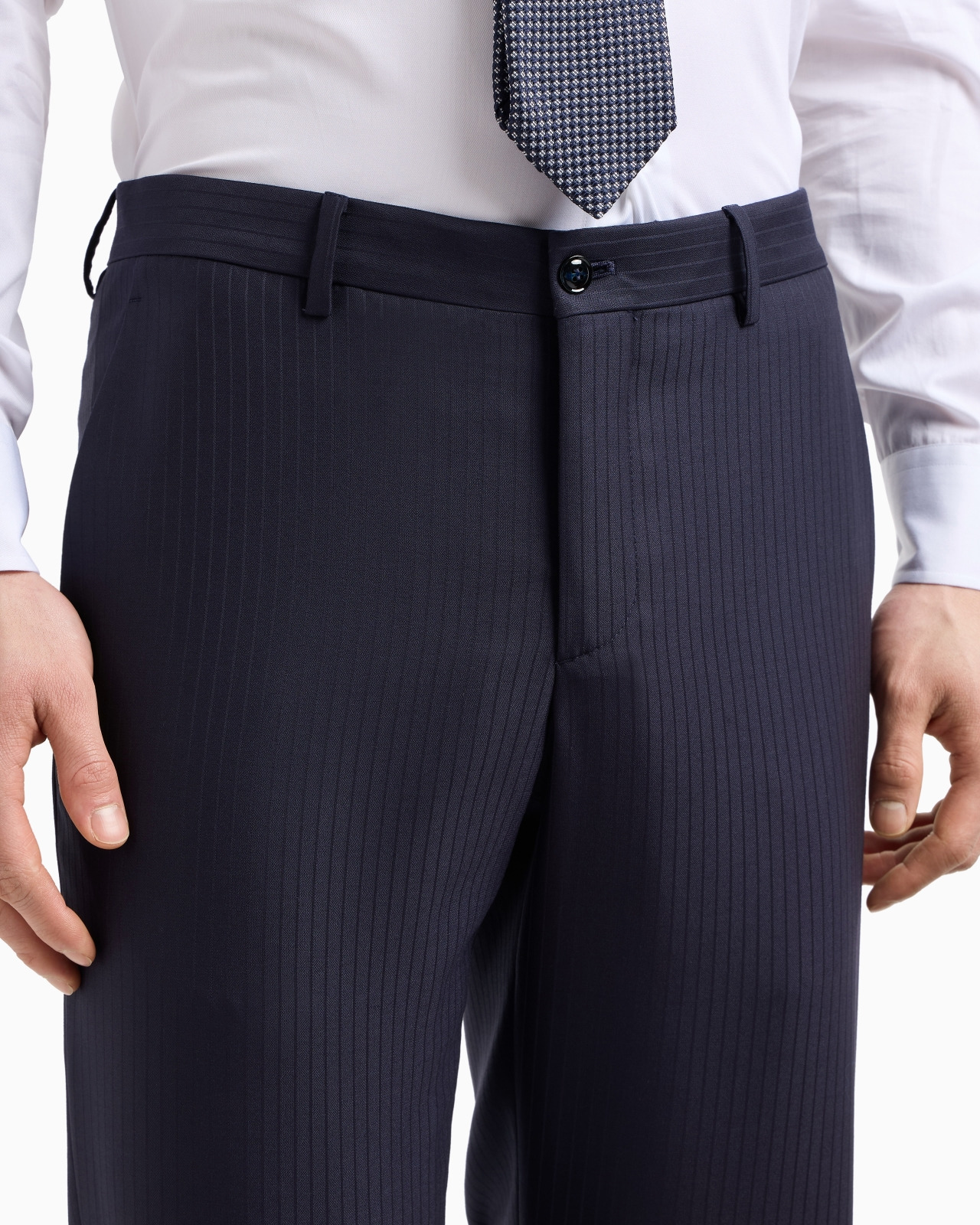 SOHO LINE DOUBLE-BREASTED PINSTRIPED SUIT IN VIRGIN WOOL - 5